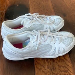 Varsity cheer shoes